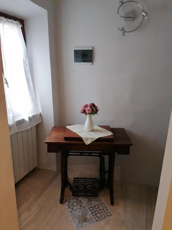 Appartement Il Nido Dei Priori à Volterra Extérieur photo