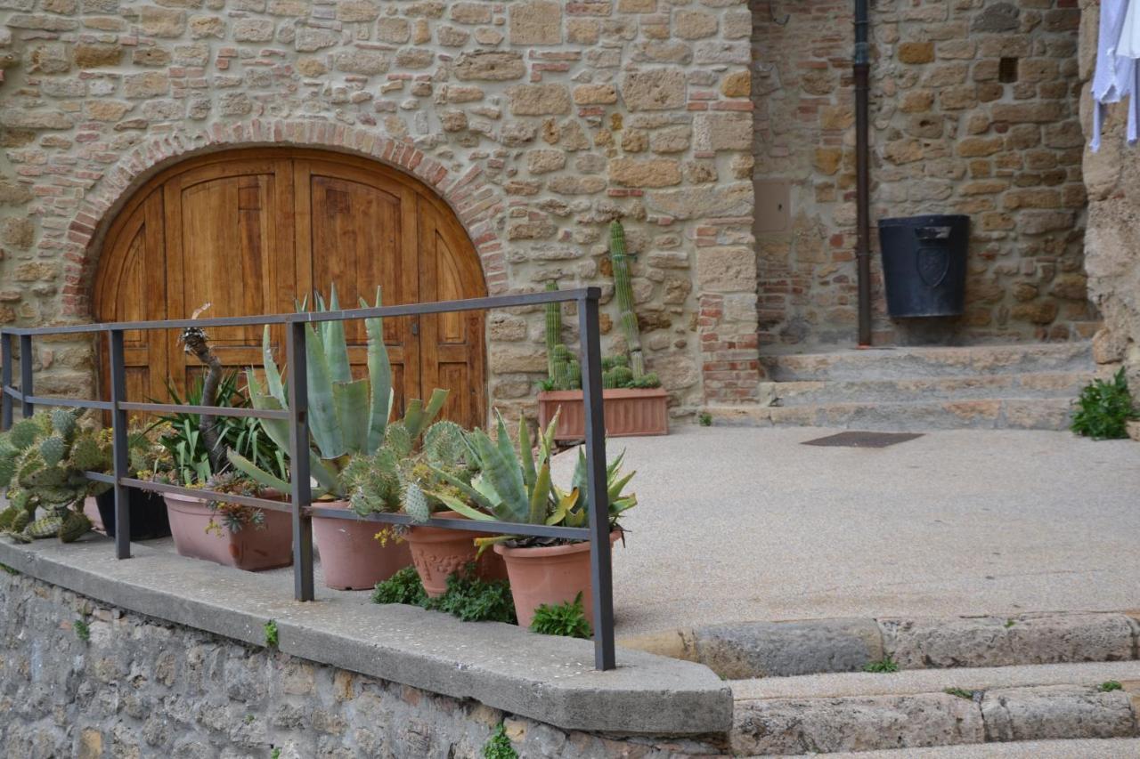 Appartement Il Nido Dei Priori à Volterra Extérieur photo