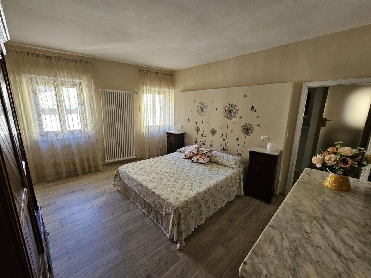 Appartement Il Nido Dei Priori à Volterra Extérieur photo