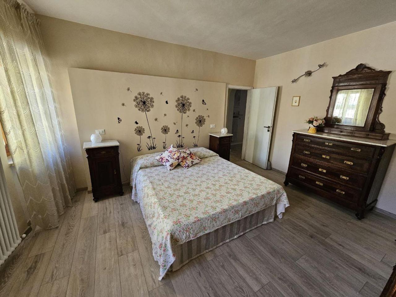 Appartement Il Nido Dei Priori à Volterra Extérieur photo